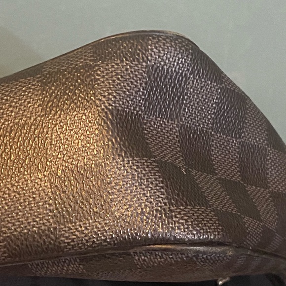 Louis Vuitton Damier Graphite Renzo Messenger Bag - Picture 6 of 12